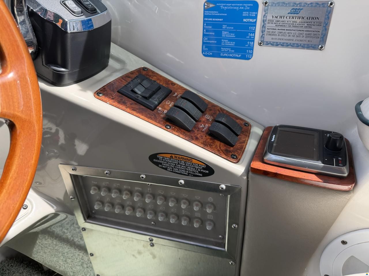 Maxum SCR 3000