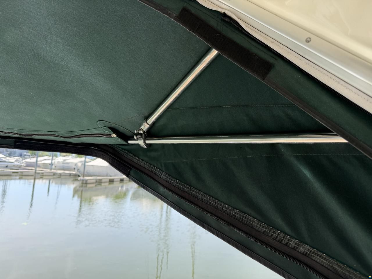 Maxum SCR 3000
