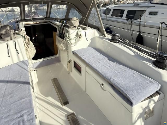 Beneteau First 40