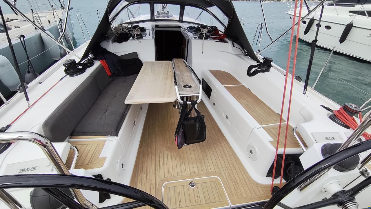 Dehler 46