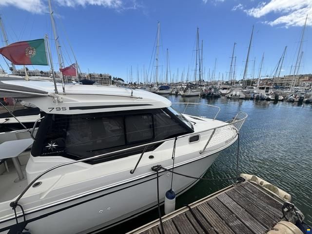 Jeanneau Merry Fisher 795