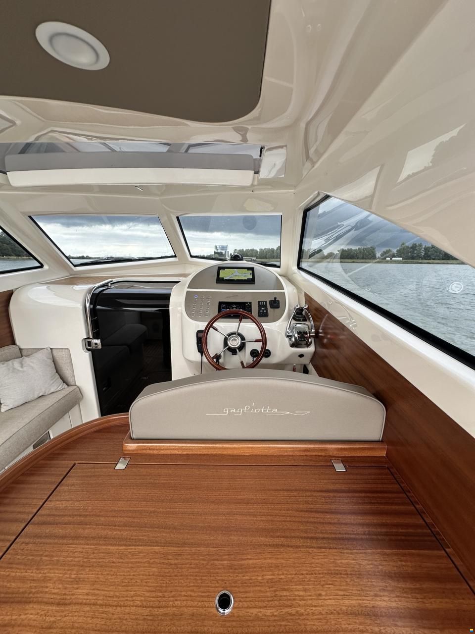 Gagliotta Lobster 35