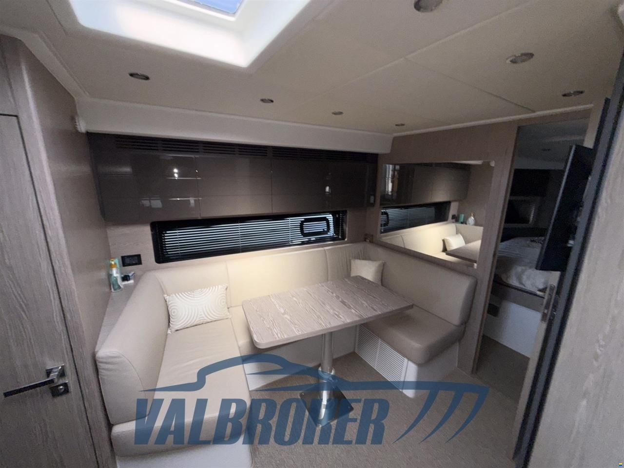 Azimut Atlantis 45