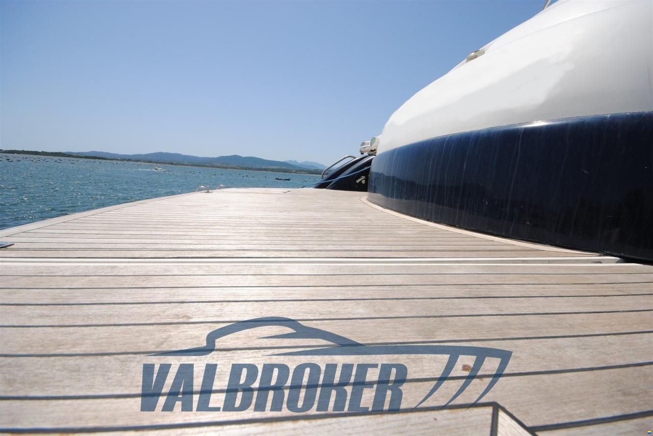 Sunseeker Predator 60