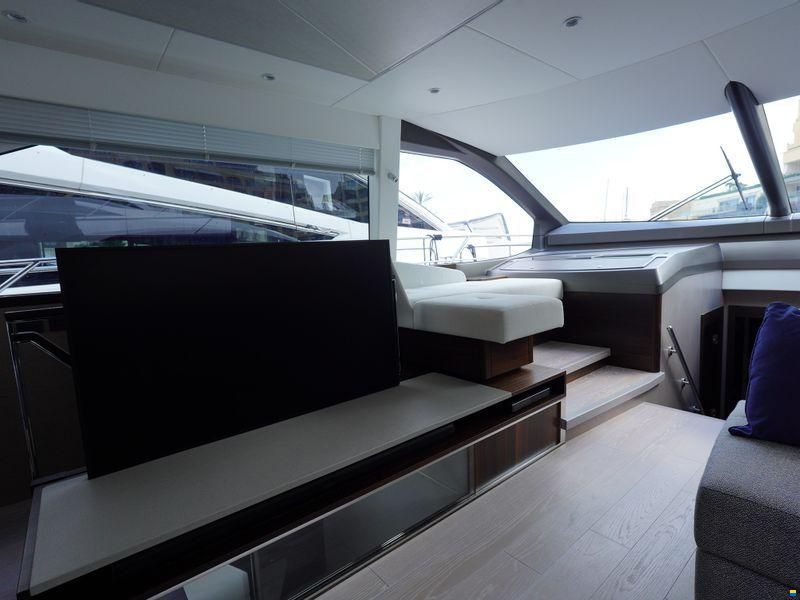 Sunseeker Manhattan 68
