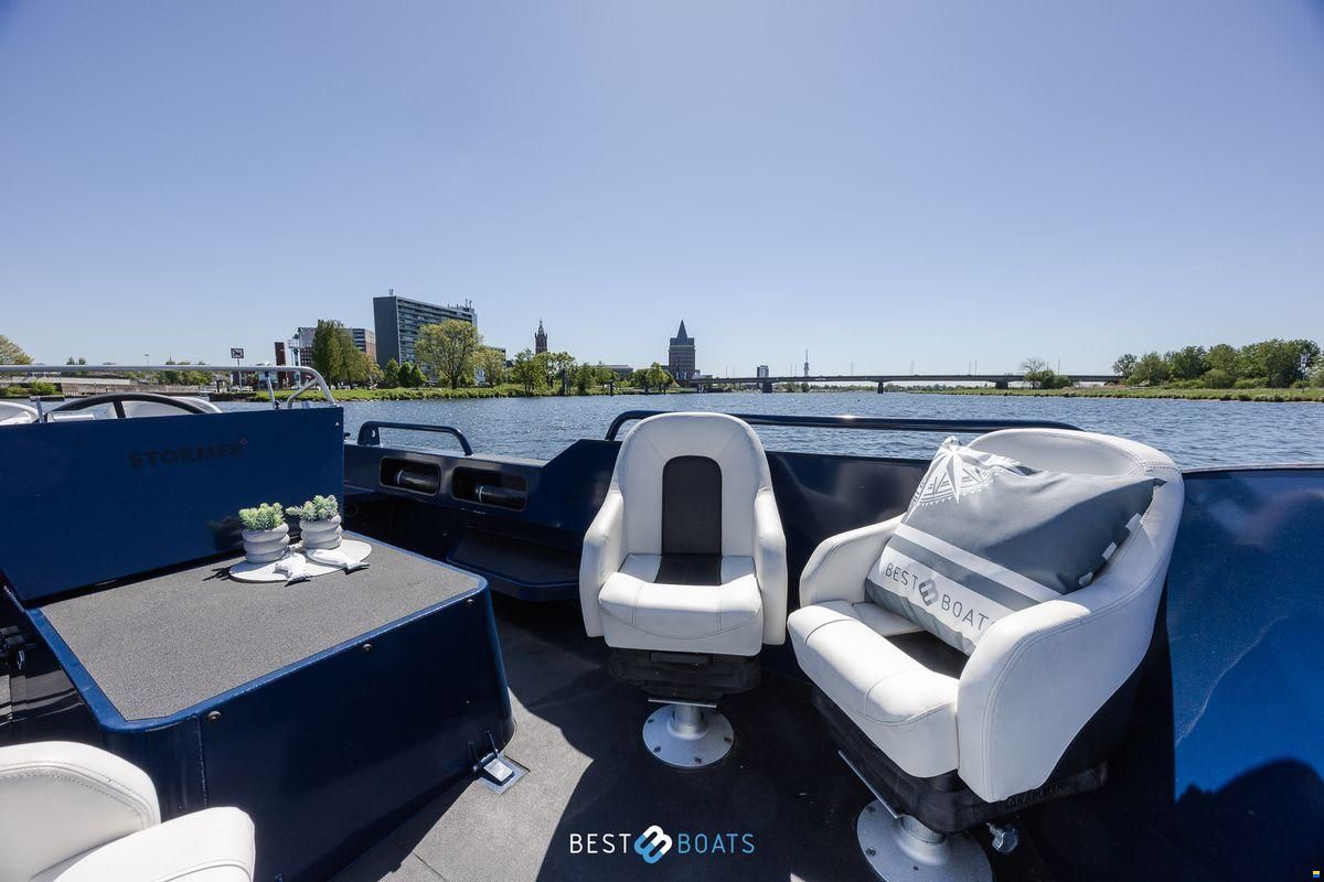 Stormer marine Tender R75