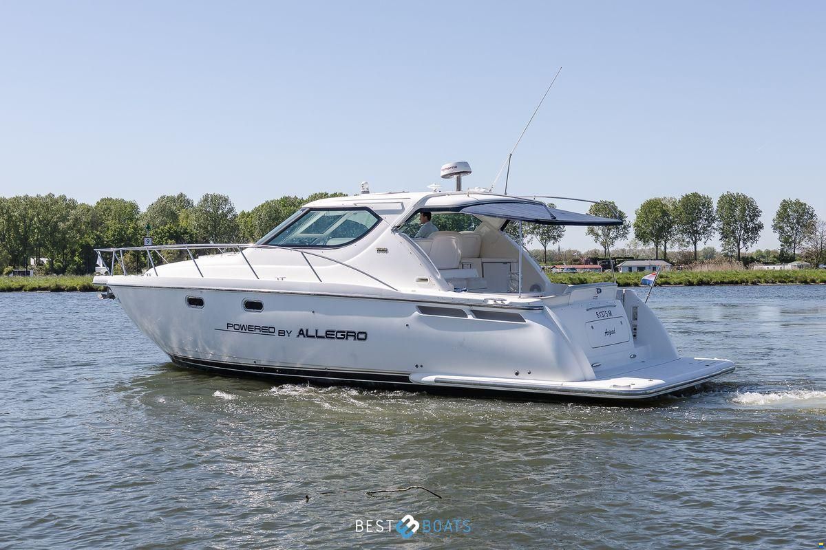 Tiara 4300 Sovran