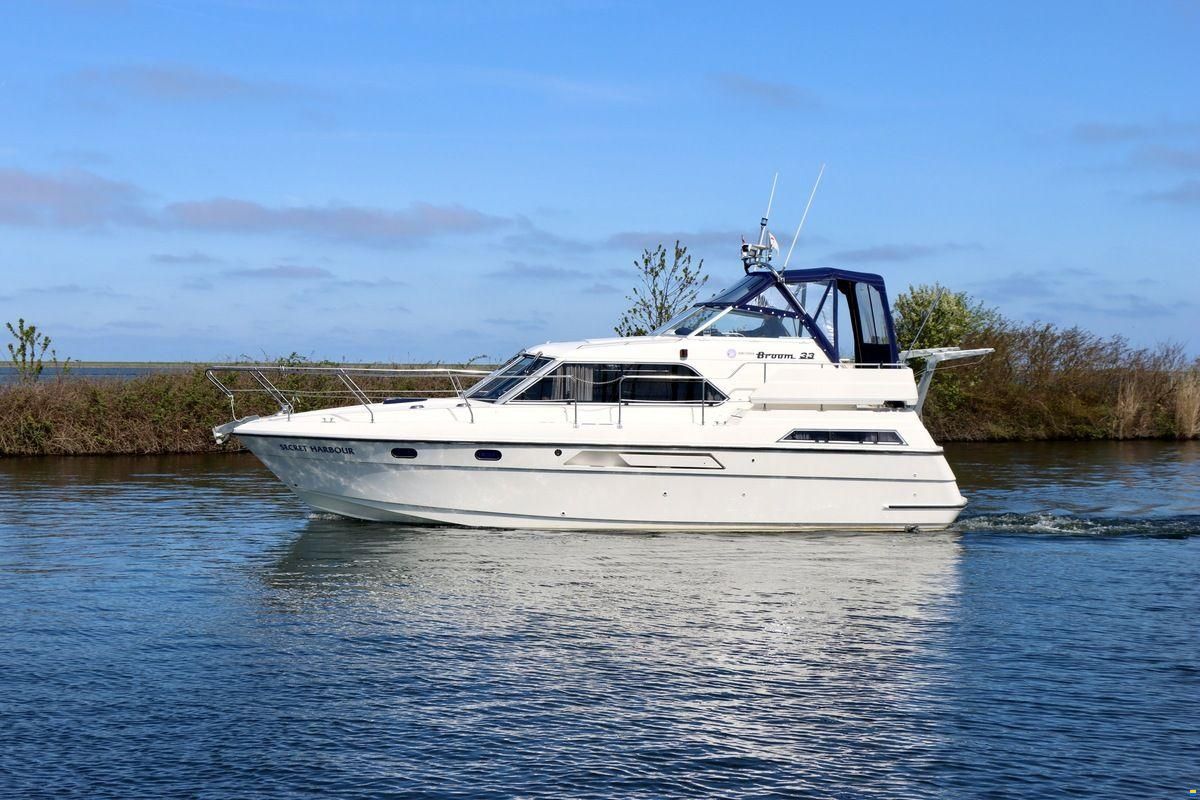 Broom 33