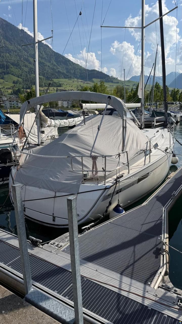 Bavaria Cruiser 32