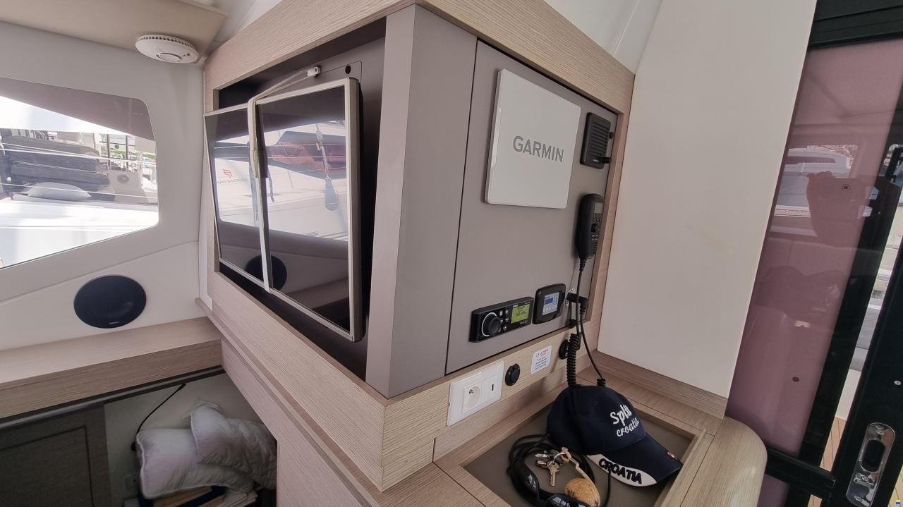 Fountaine Pajot Isla 40
