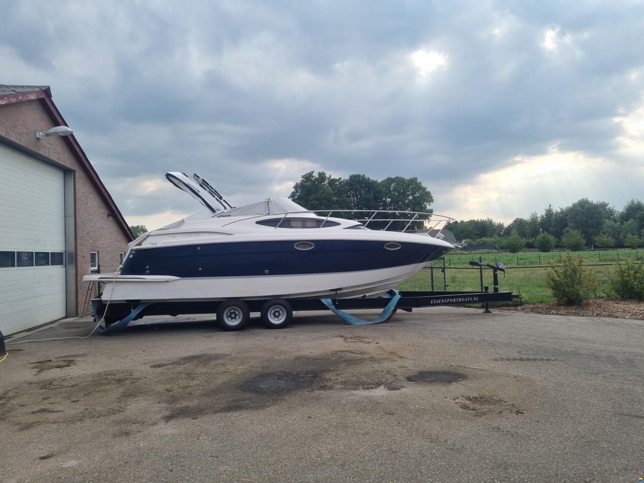Regal Cruiser 3060
