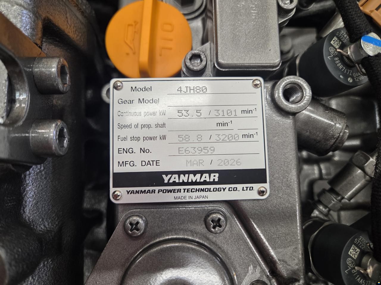 Yanmar 4JH80-C &ndash; 80 HP + Saildrive SD60