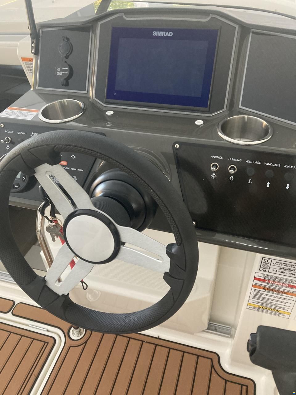 Bayliner VR6 CU