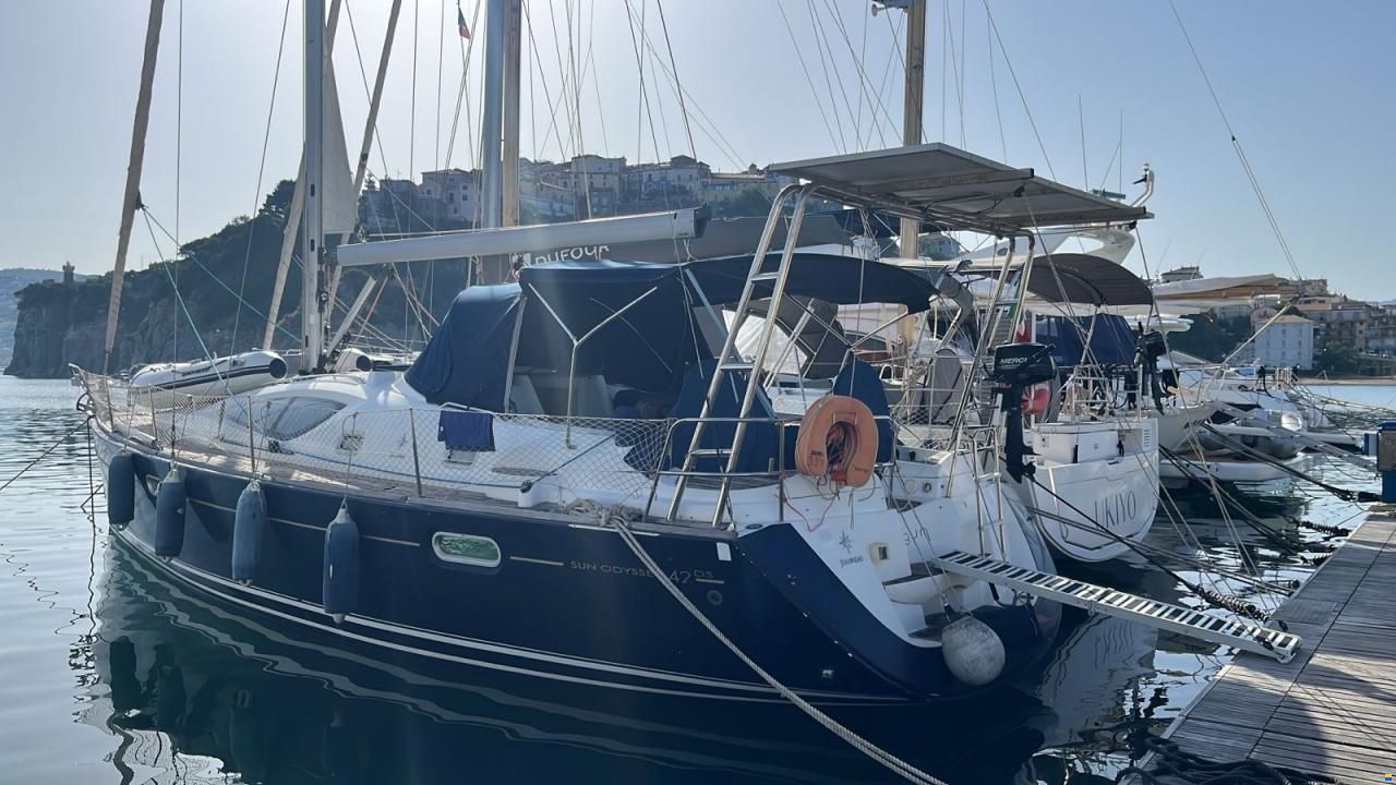 Jeanneau Sun Odyssey 42 DS