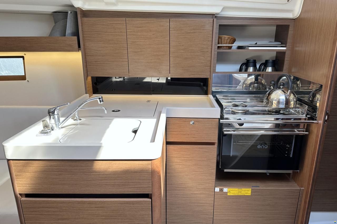 Beneteau Oceanis 34.1