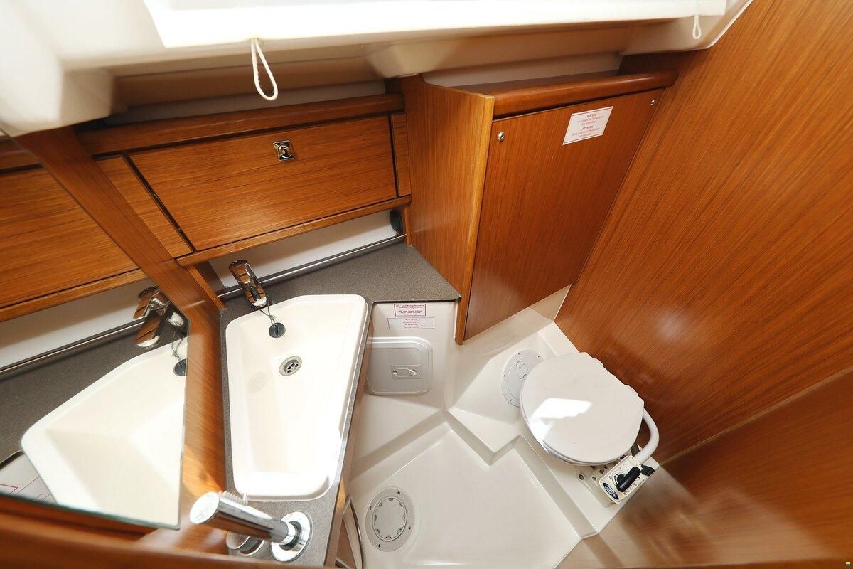 Bavaria Cruiser 34