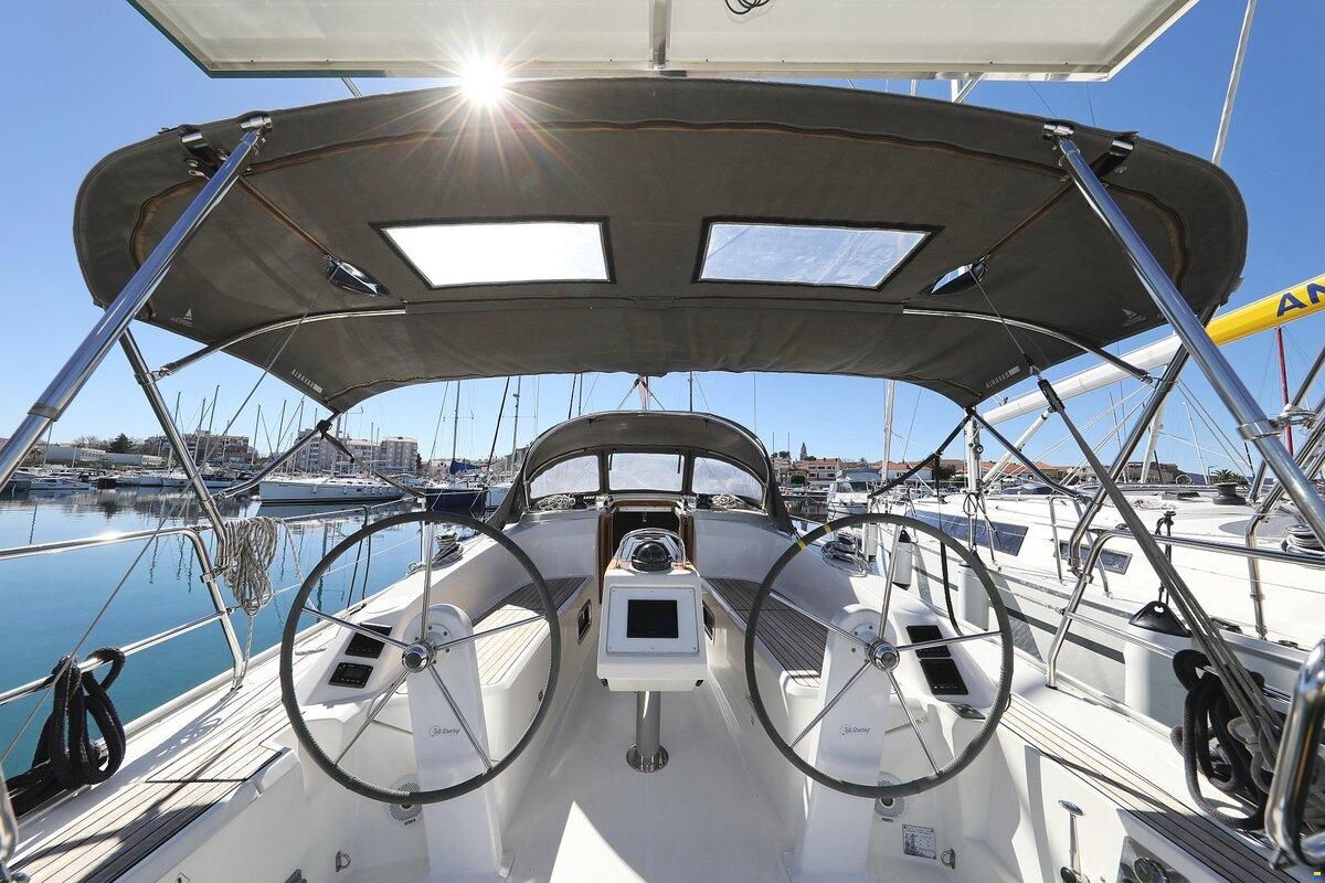 Bavaria Cruiser 34