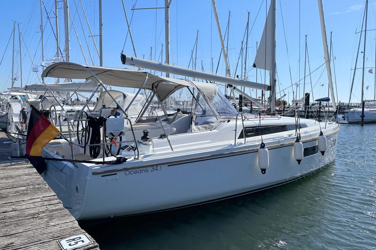 Beneteau Oceanis 34.1