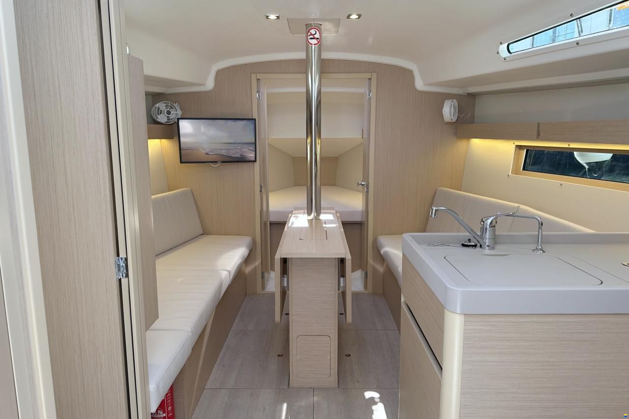 Beneteau Oceanis 34.1