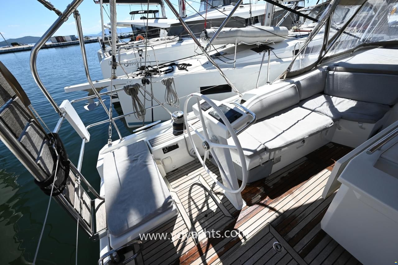Beneteau Oceanis 46.1