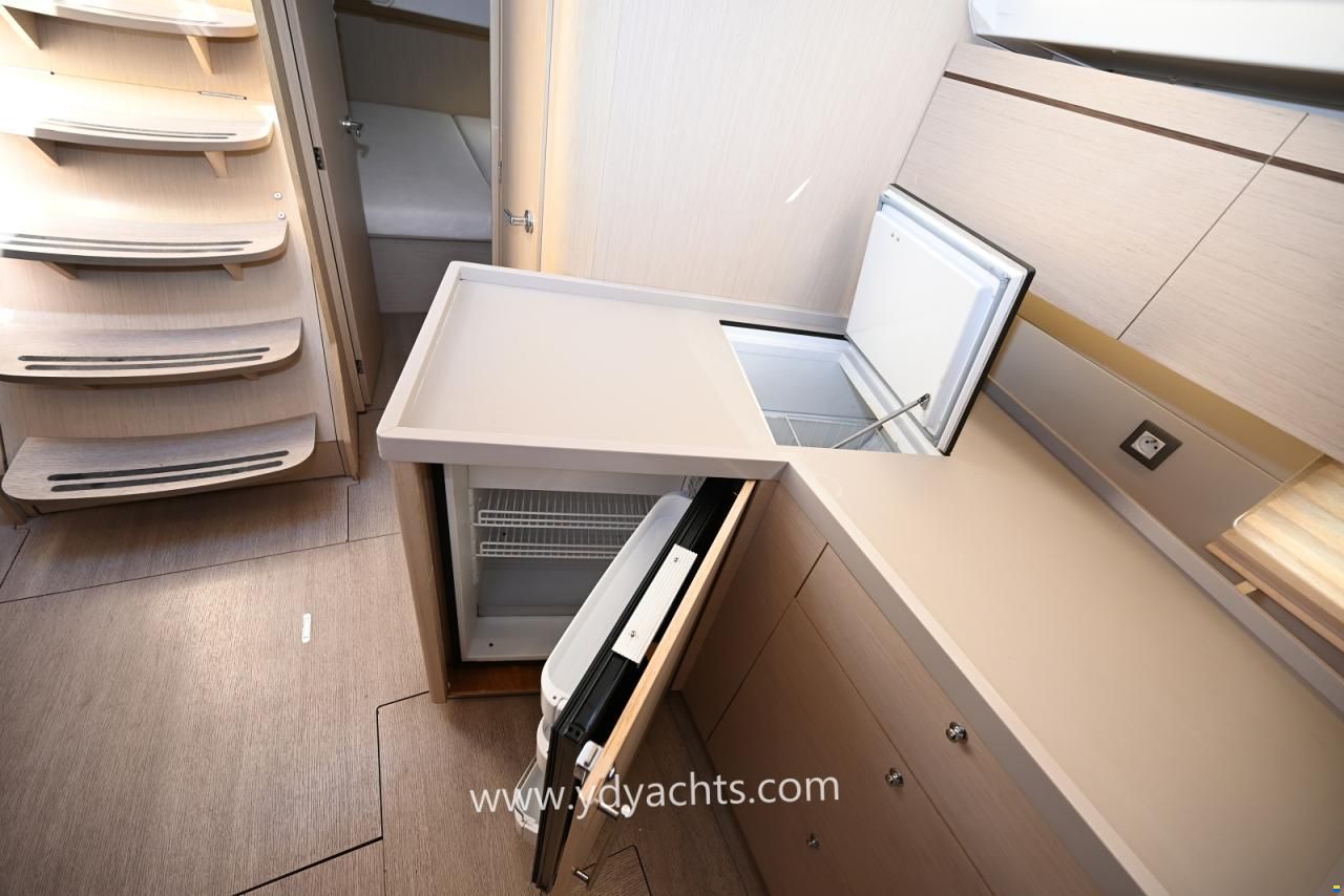 Beneteau Oceanis 46.1
