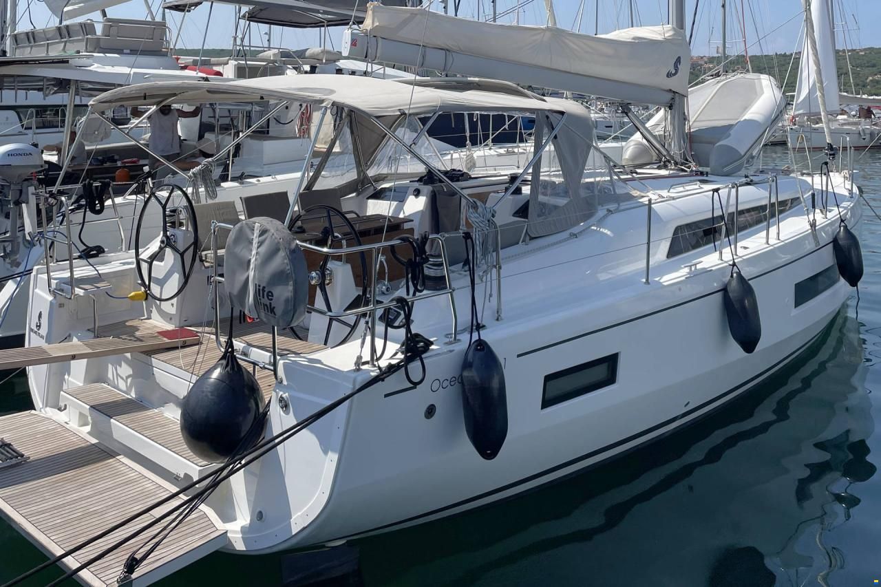 Beneteau Oceanis 40.1