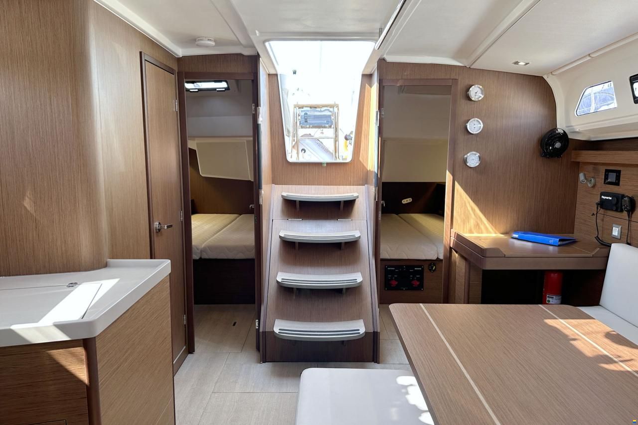 Beneteau Oceanis 40.1