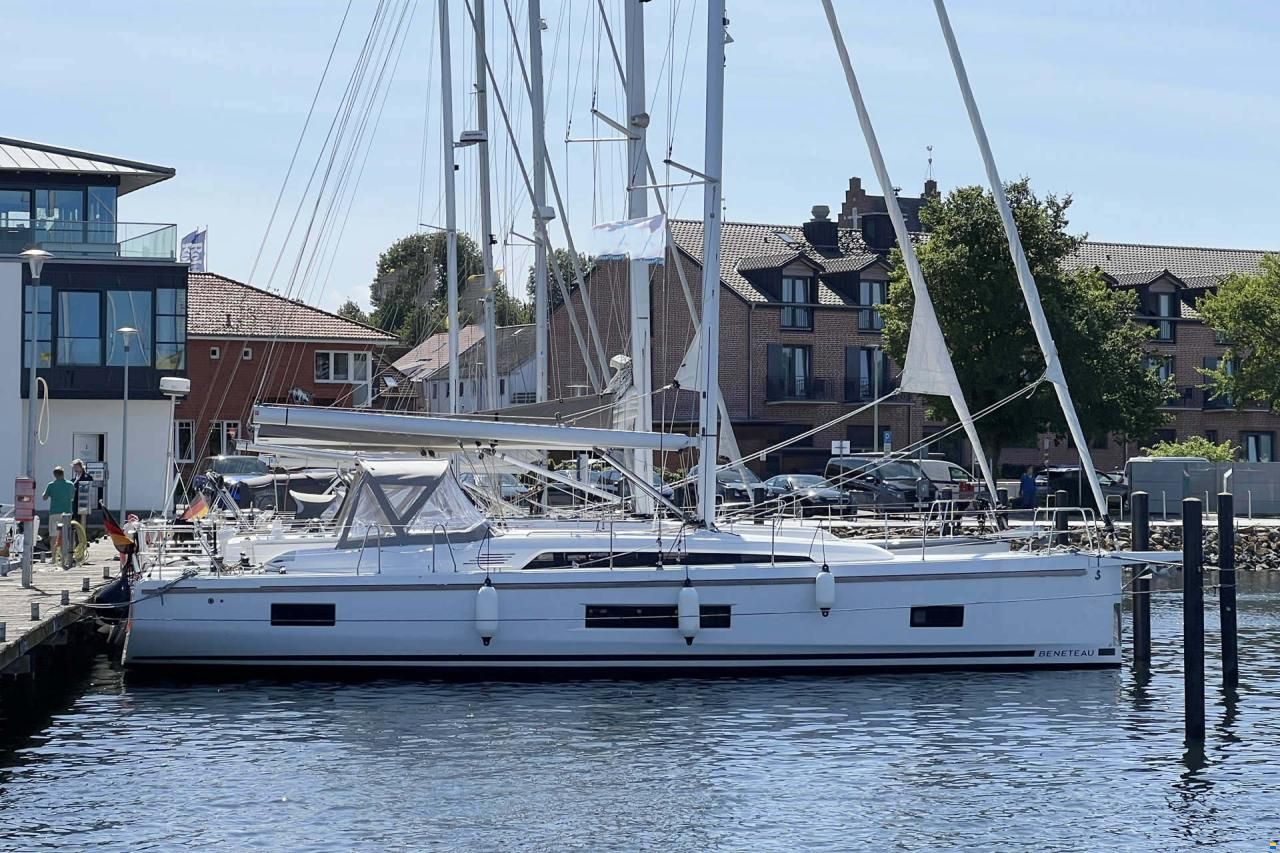 Beneteau Oceanis 46.1