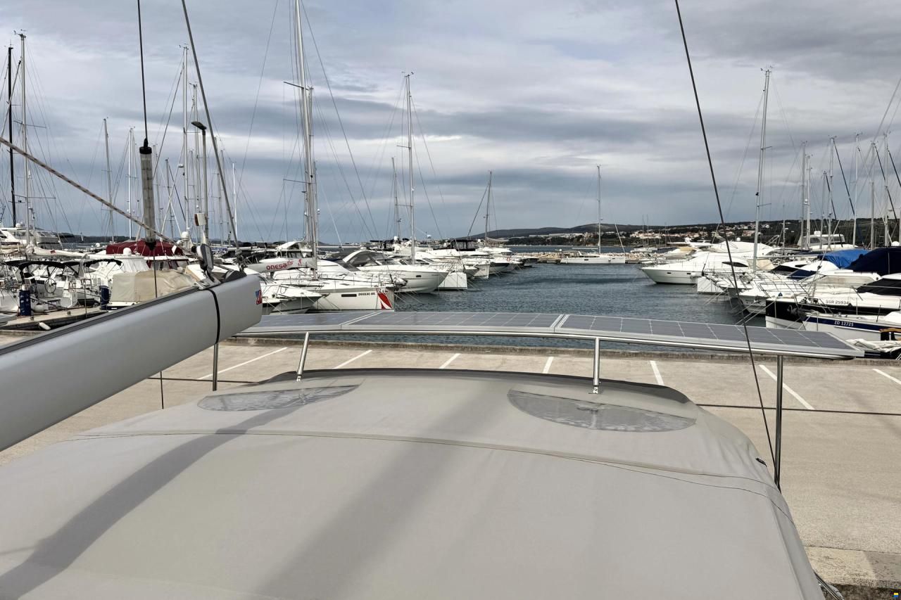 Beneteau Oceanis 46.1