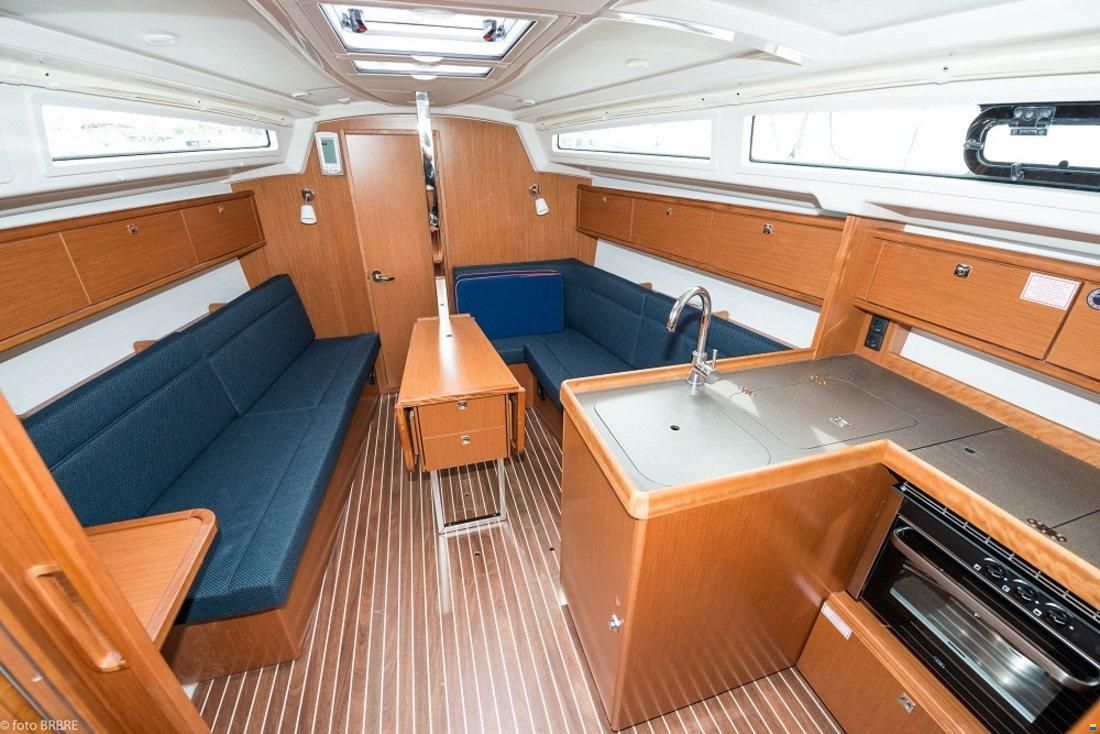 Bavaria Cruiser 34