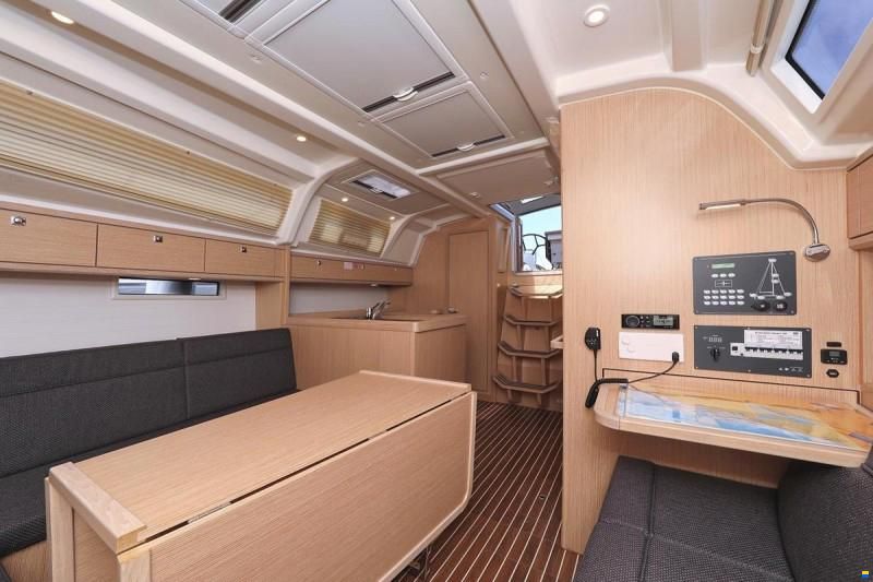 Bavaria 37 Cruiser