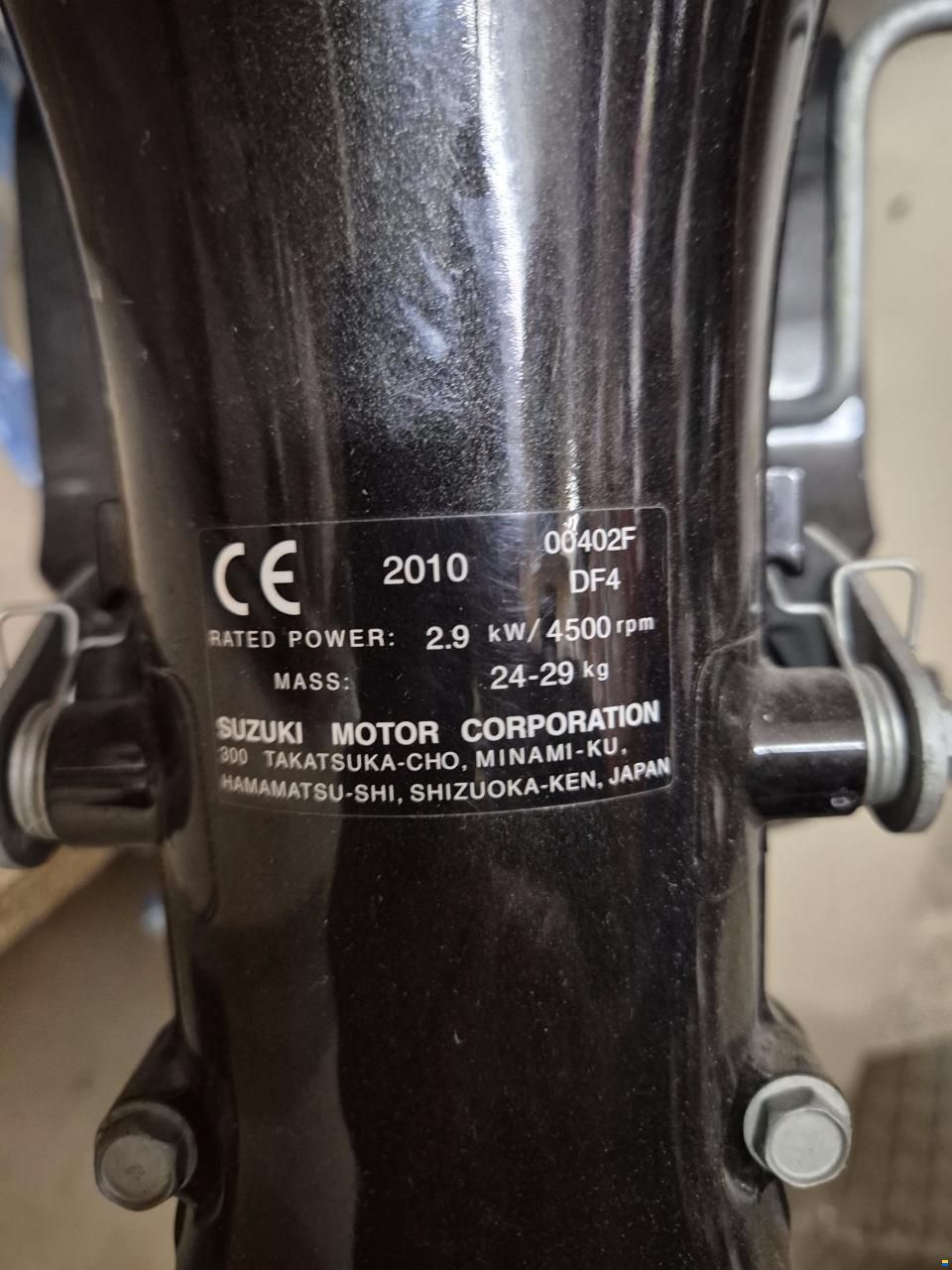 Suzuki DF4