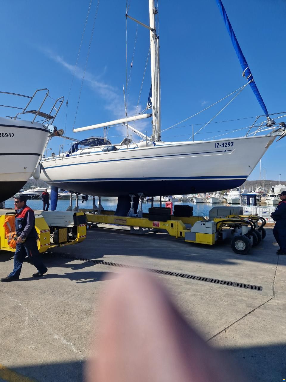 Bavaria 40