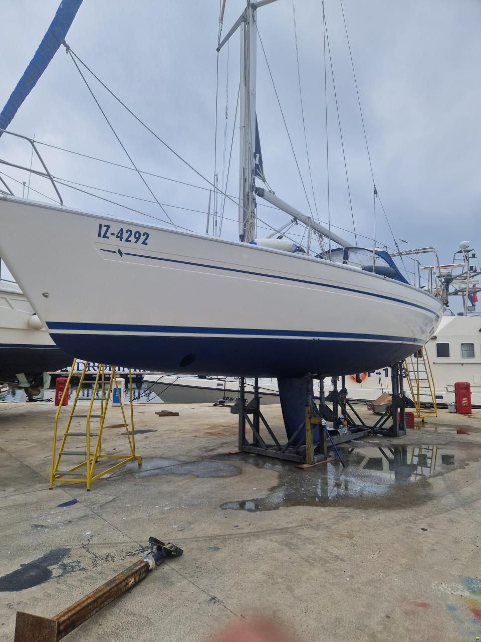 Bavaria 40