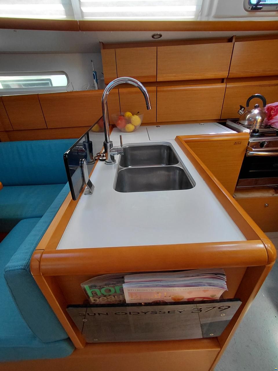Jeanneau Sun Odyssey 379