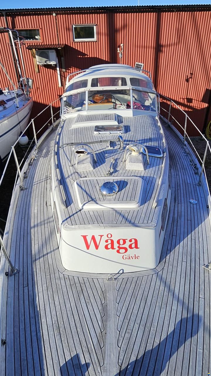 Najad 34