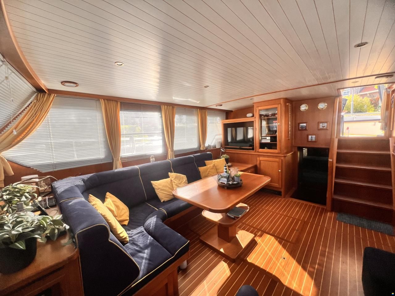 Smelne Trawler 1500