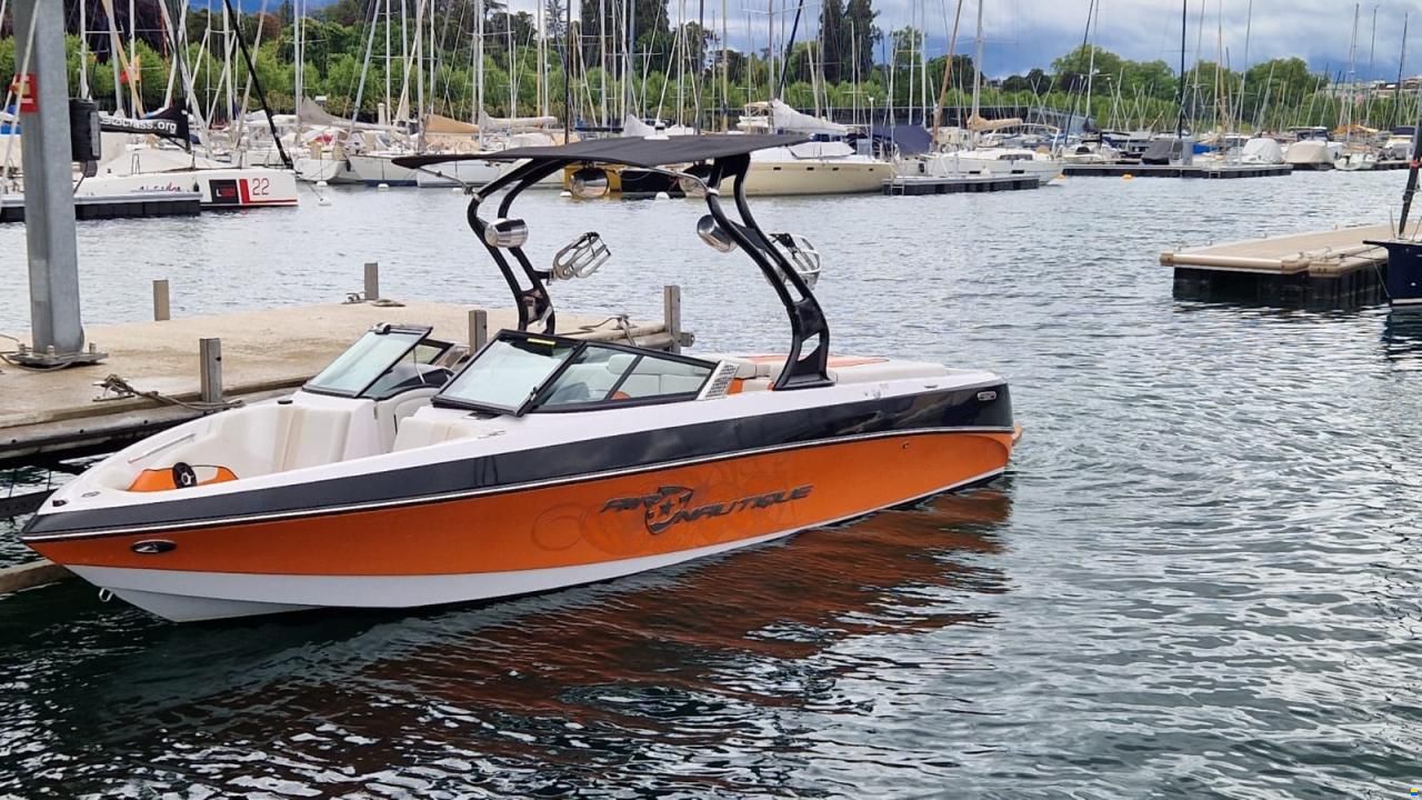 Correct Craft Super Air Nautique 226 - 2010