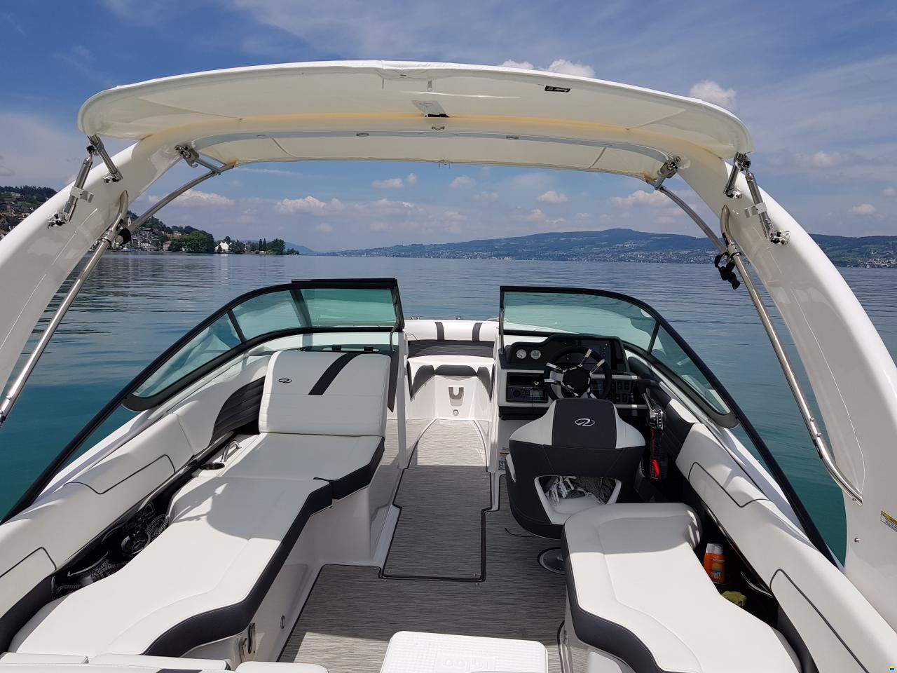 Regal 2300