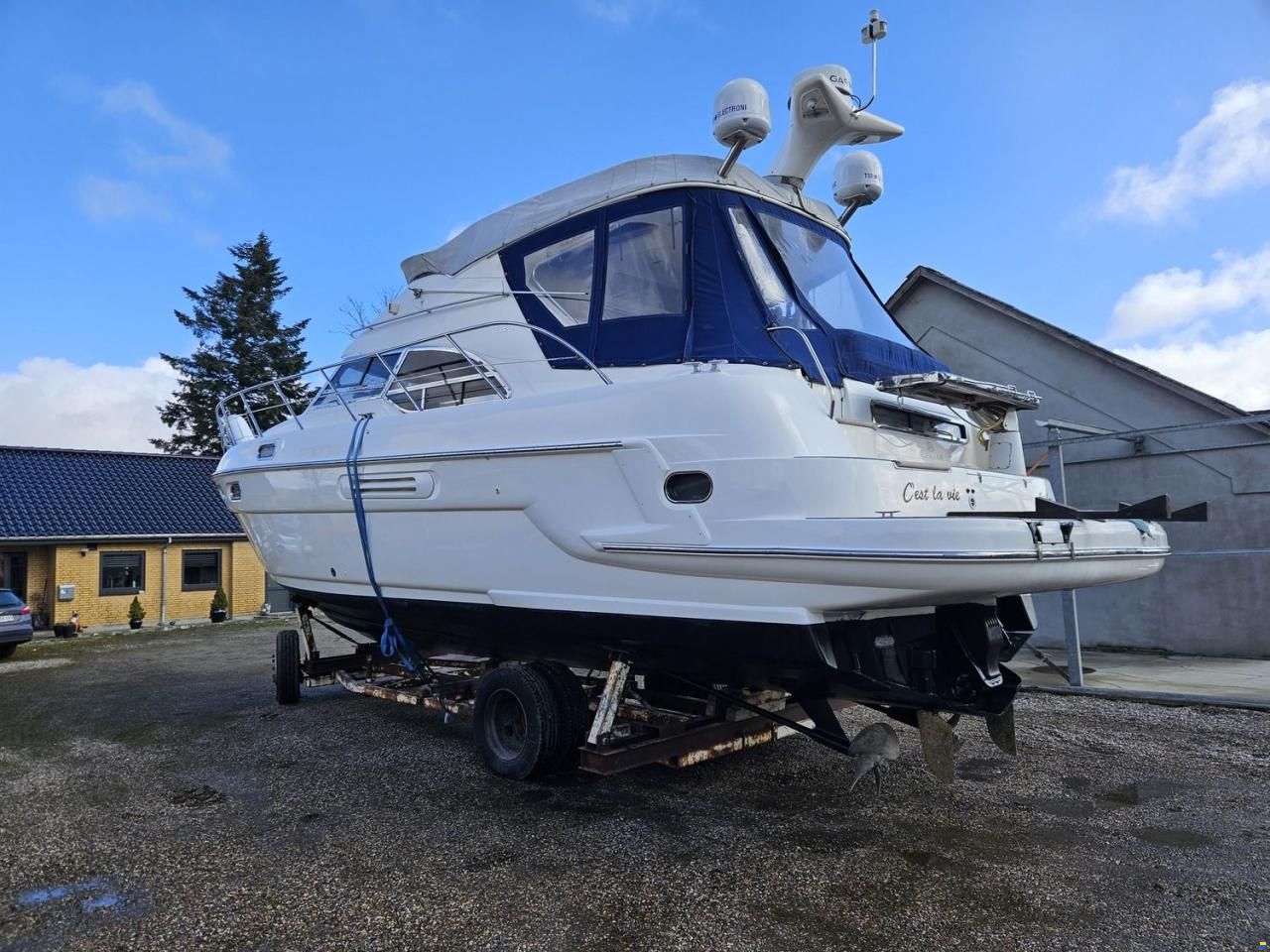 Sealine F43