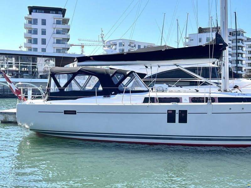 Hanse 495