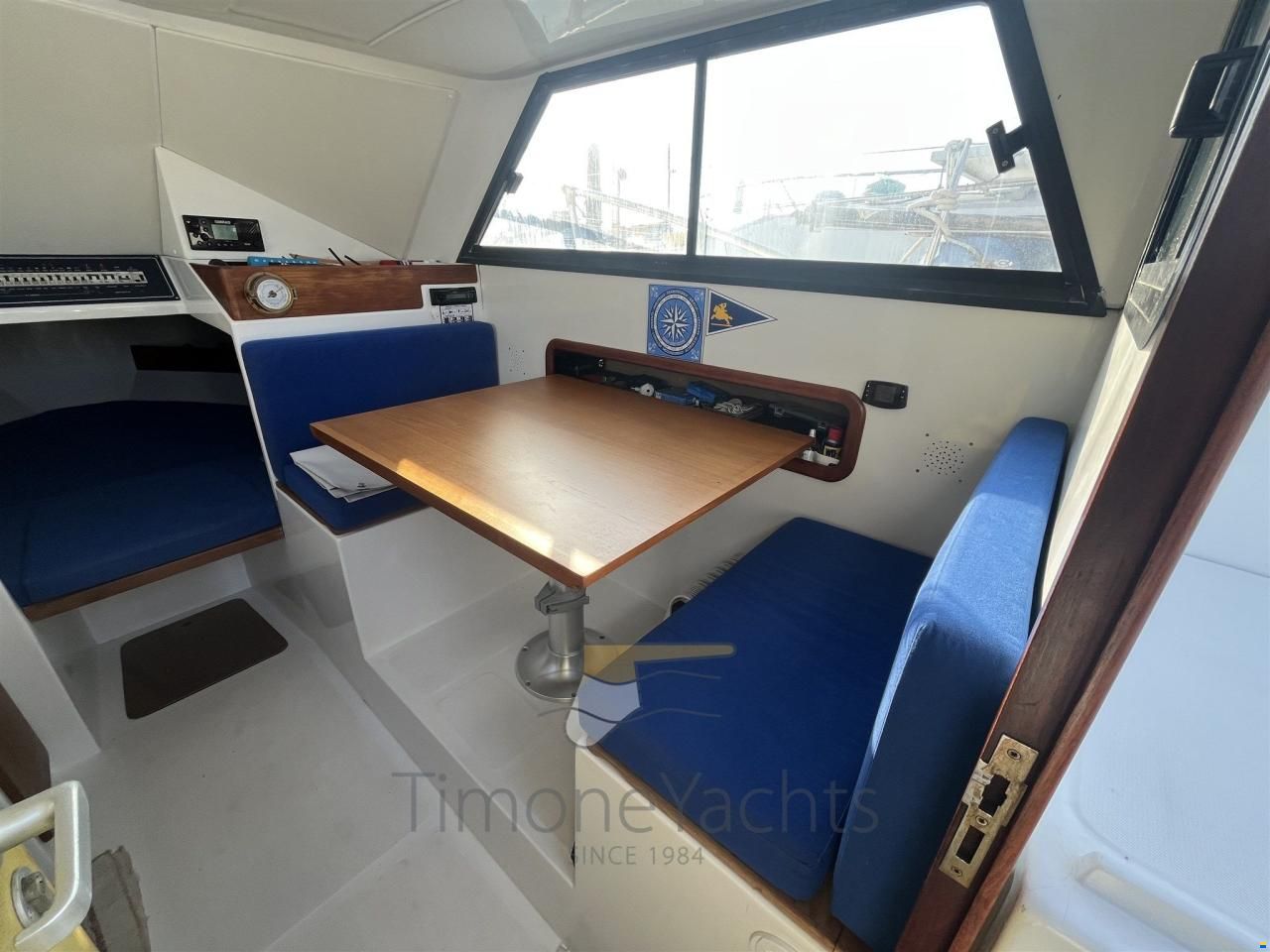 Sette Mari F 27 Fly America