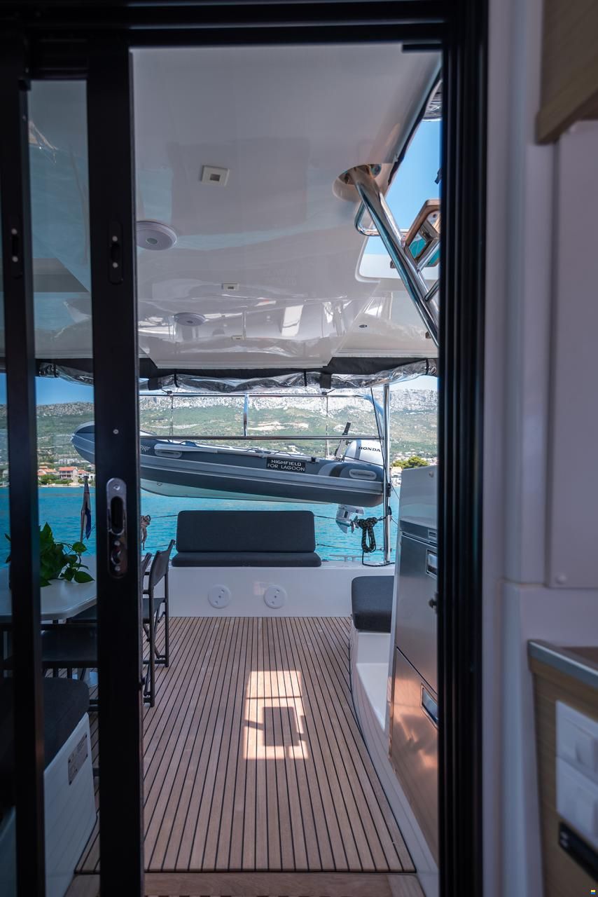 Lagoon 42 Owner Version FULL OPTION