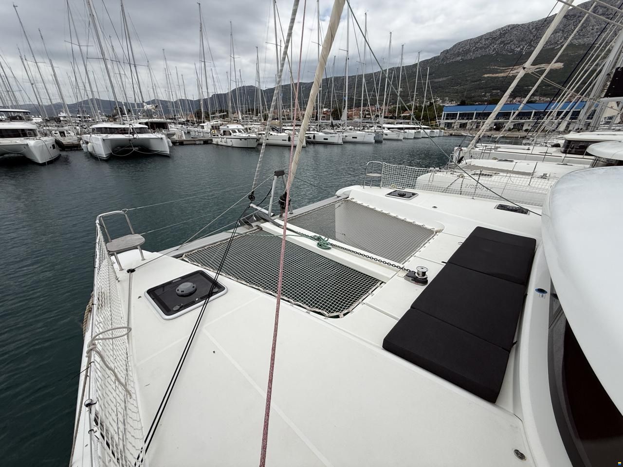 Lagoon 42 Owner Version FULL OPTION