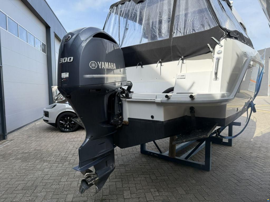 Finnmaster Pilot 8