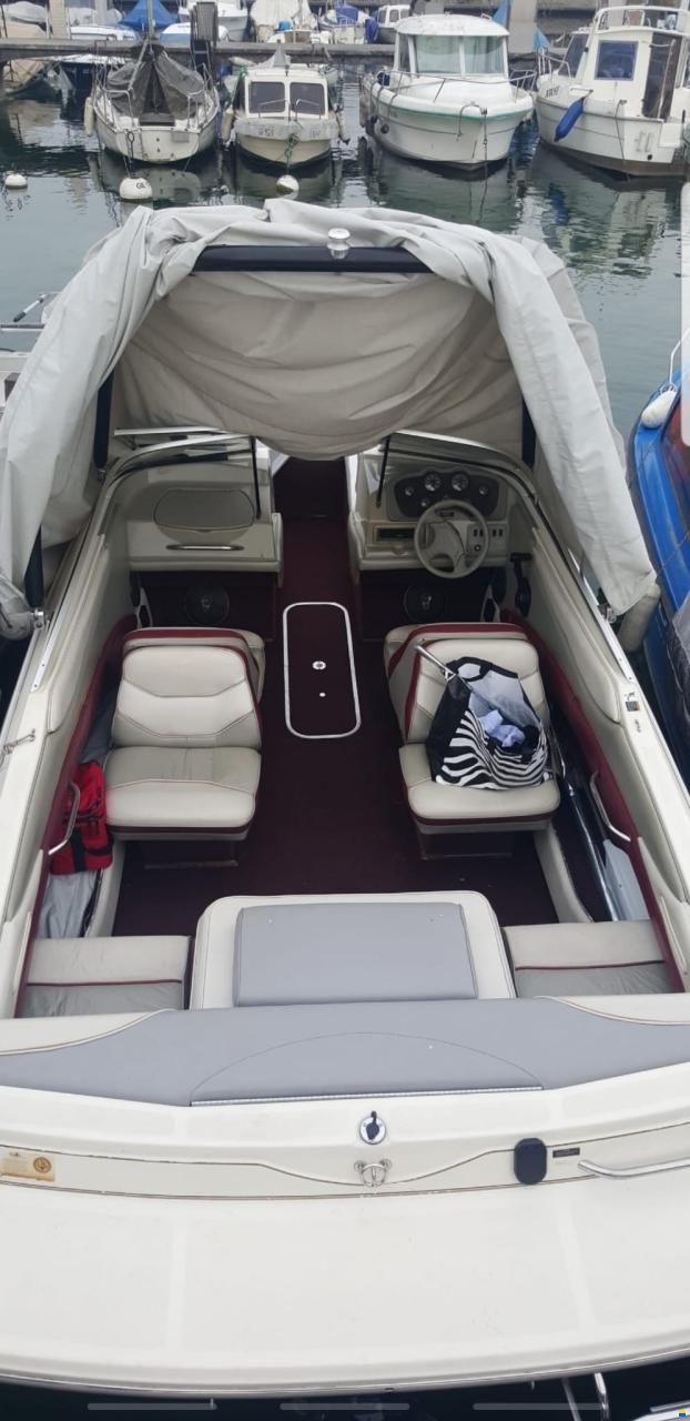 Maxum Runabout 2000