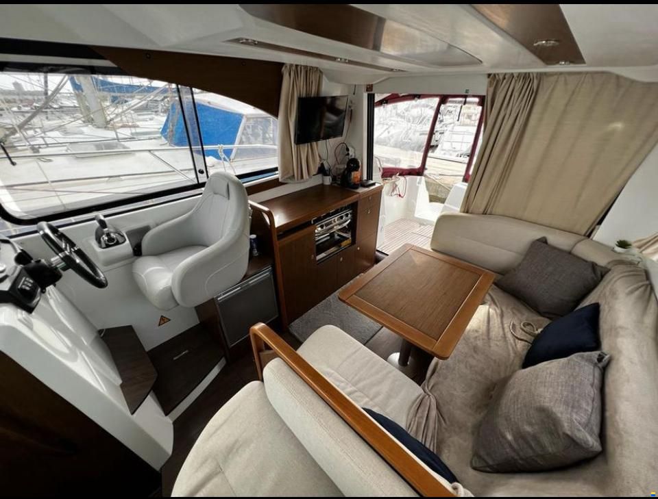 Beneteau Antares 30 Fly