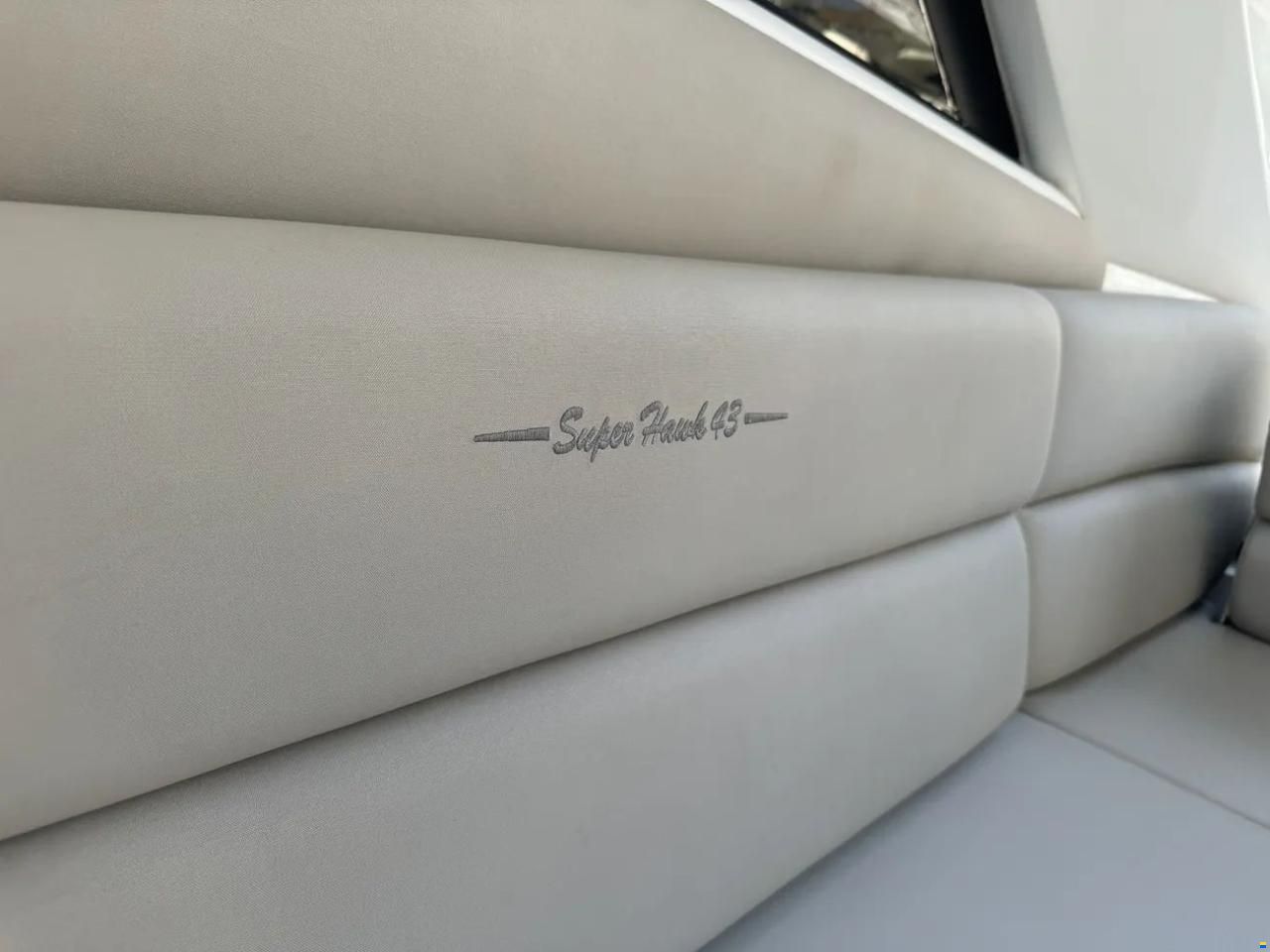 Sunseeker Superhawk 43