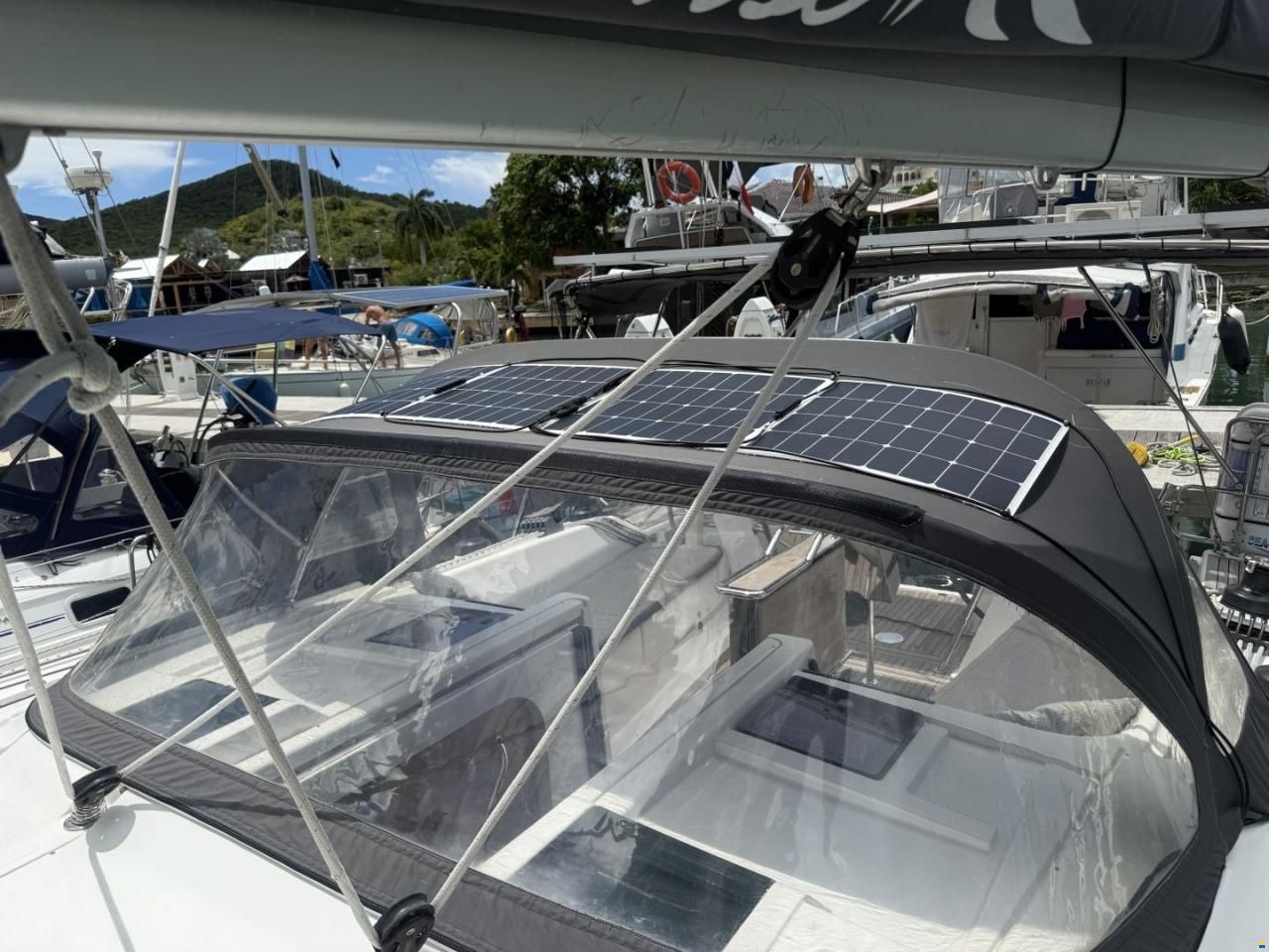 Hanse 415