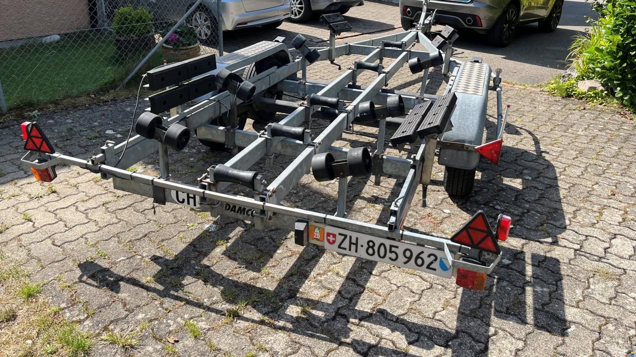 Bootstrailer 2-Achser bis 1510 kg